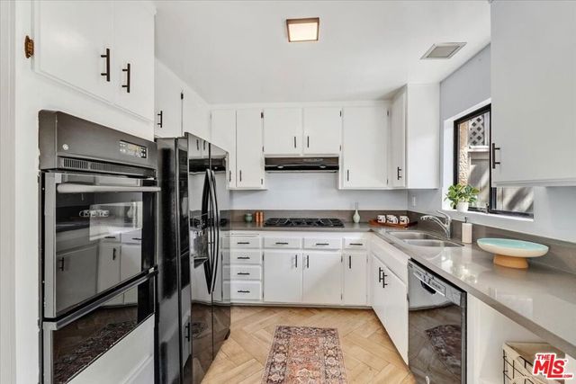 640 Wilcox Avenue, Los Angeles, CA 90004