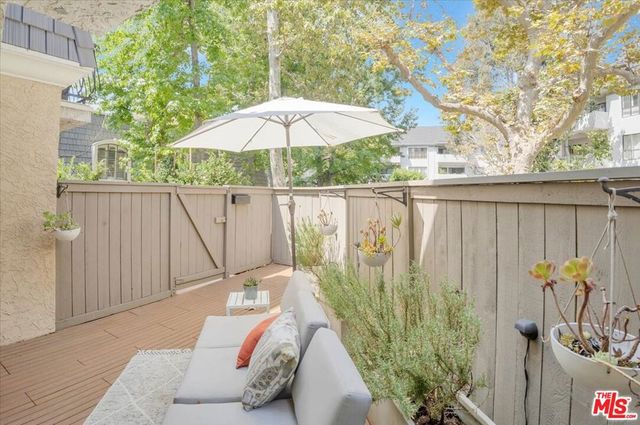 640 Wilcox Avenue, Los Angeles, CA 90004
