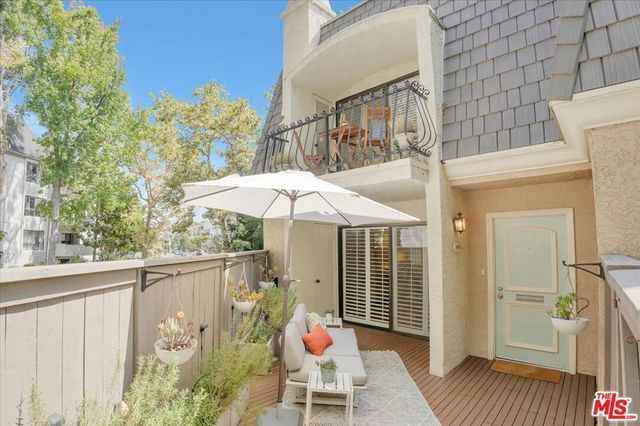 640 Wilcox Avenue, Los Angeles, CA 90004