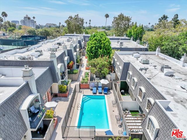 640 Wilcox Avenue, Los Angeles, CA 90004