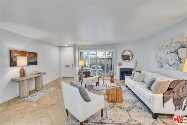 640 Wilcox Avenue, Los Angeles, CA 90004