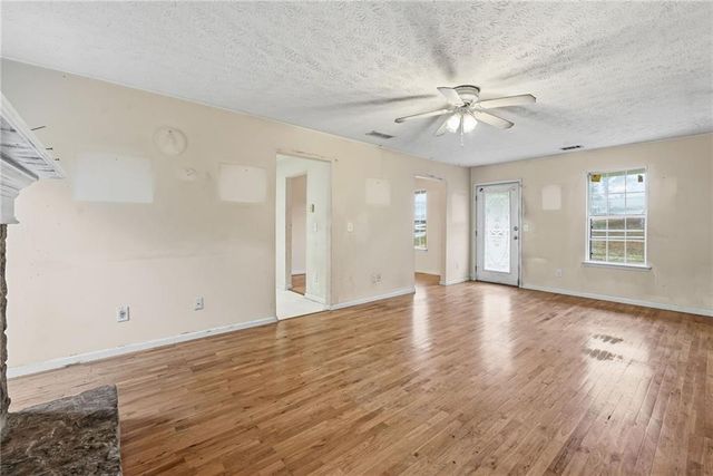 1230 Park Street, Loganville, GA 30052