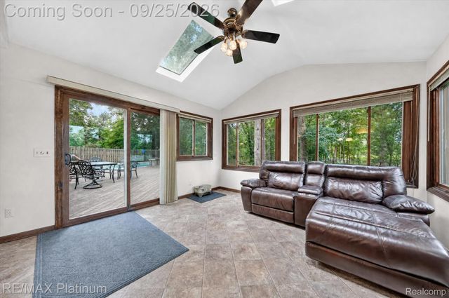 9780 Daleview Drive, Green Oak Township, MI 48178