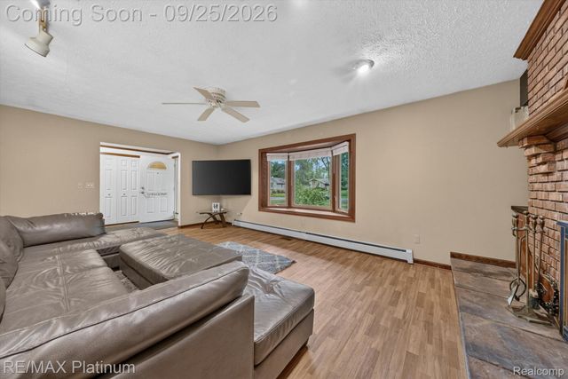 9780 Daleview Drive, Green Oak Township, MI 48178