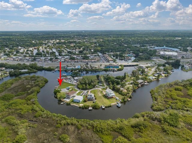 8943 & 8945 ROCKY CREEK DRIVE, Tampa, FL 33615