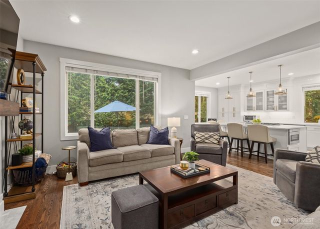 1308 269th Court SE, Sammamish, WA 98075