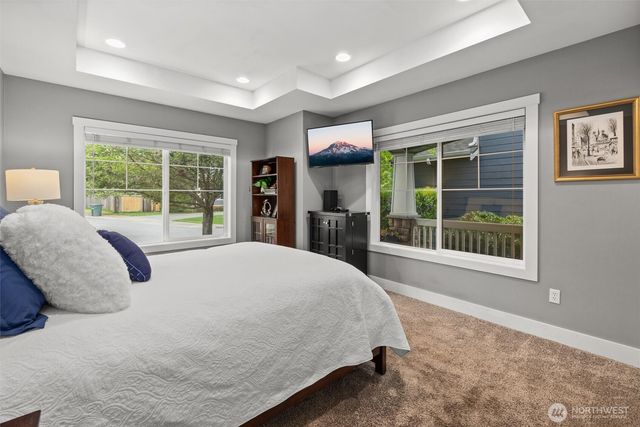 1308 269th Court SE, Sammamish, WA 98075