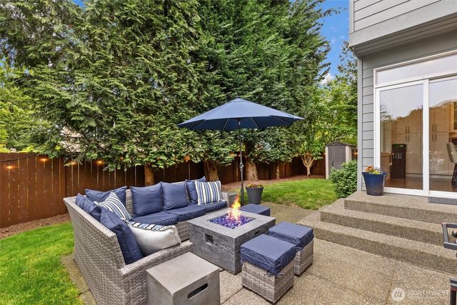 1308 269th Court SE, Sammamish, WA 98075