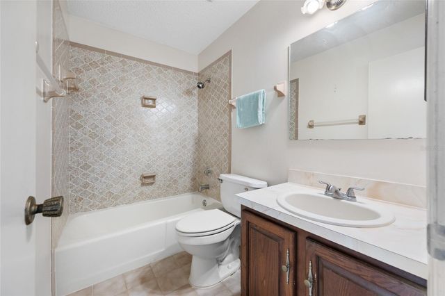 8528 HEATHER BOULEVARD, Weeki Wachee, FL 34613