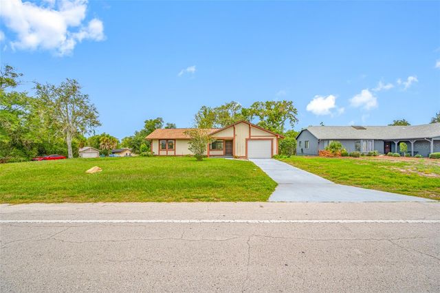 8528 HEATHER BOULEVARD, Weeki Wachee, FL 34613