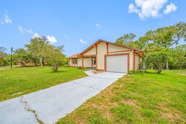 8528 HEATHER BOULEVARD, Weeki Wachee, FL 34613