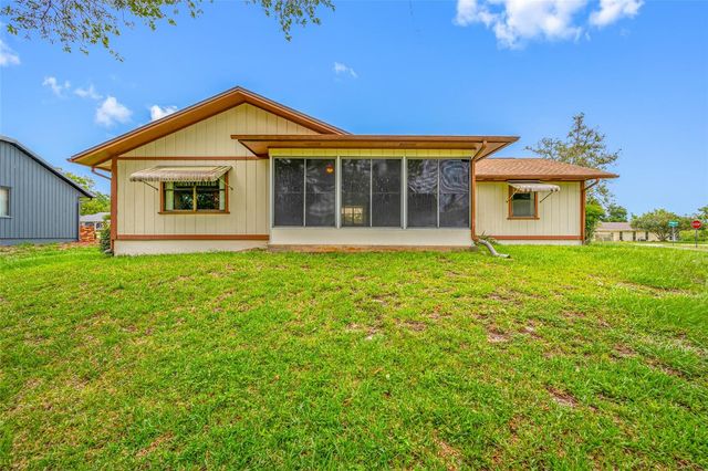 8528 HEATHER BOULEVARD, Weeki Wachee, FL 34613
