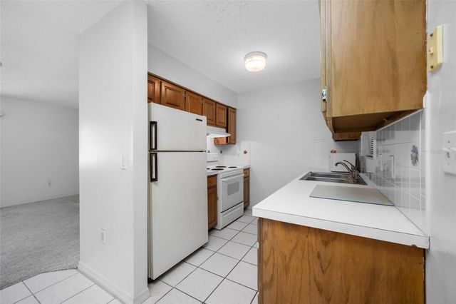 8528 HEATHER BOULEVARD, Weeki Wachee, FL 34613