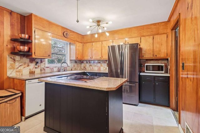 957 Texel Lane, Clarkston, GA 30021