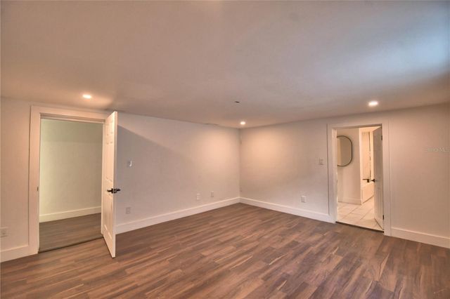 906 LAKE JESSIE DRIVE, Winter Haven, FL 33881