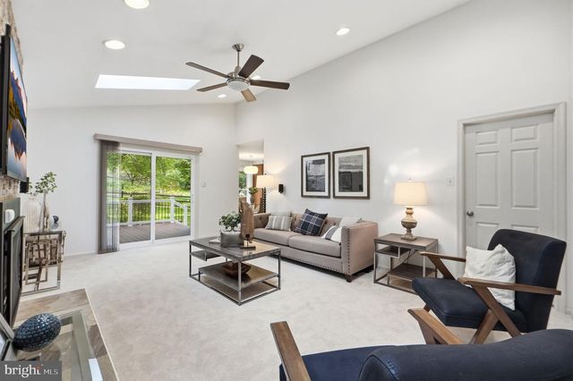 15 MIDDLEBRIDGE CT, Silver Spring, MD 20906