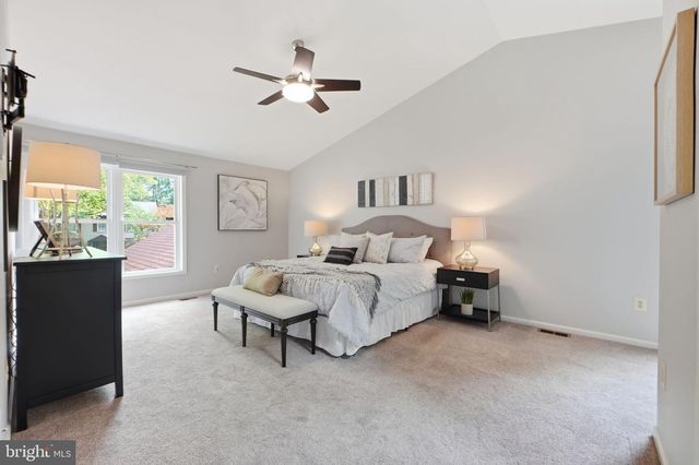 15 MIDDLEBRIDGE CT, Silver Spring, MD 20906
