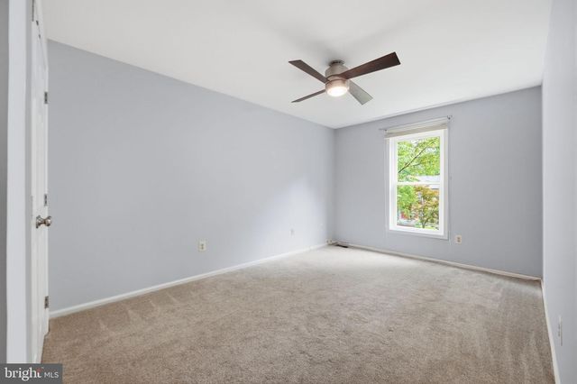 15 MIDDLEBRIDGE CT, Silver Spring, MD 20906