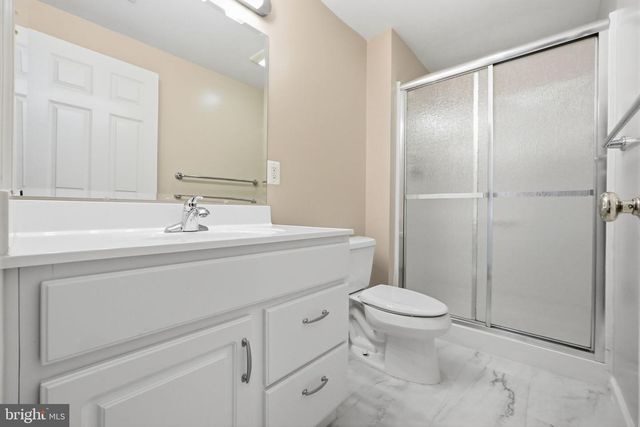15 MIDDLEBRIDGE CT, Silver Spring, MD 20906