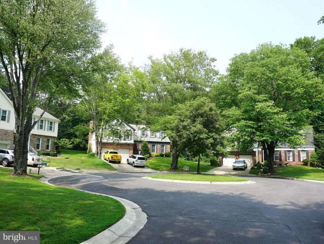 15 MIDDLEBRIDGE CT, Silver Spring, MD 20906