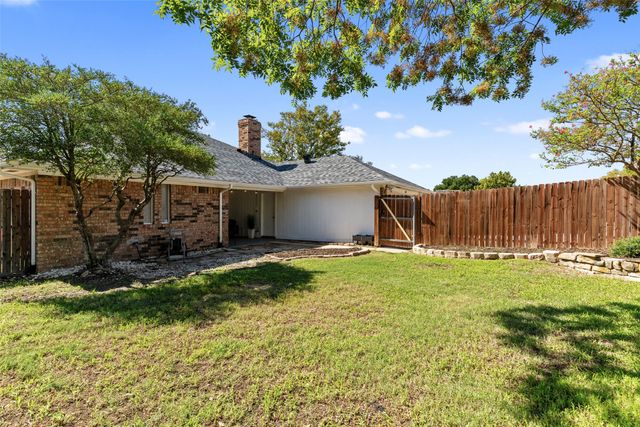 841 Villa Ridge Drive, Garland, TX 75043