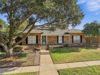 841 Villa Ridge Drive, Garland, TX 75043