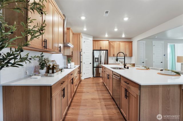 32129 Grand Avenue SE, Black Diamond, WA 98010