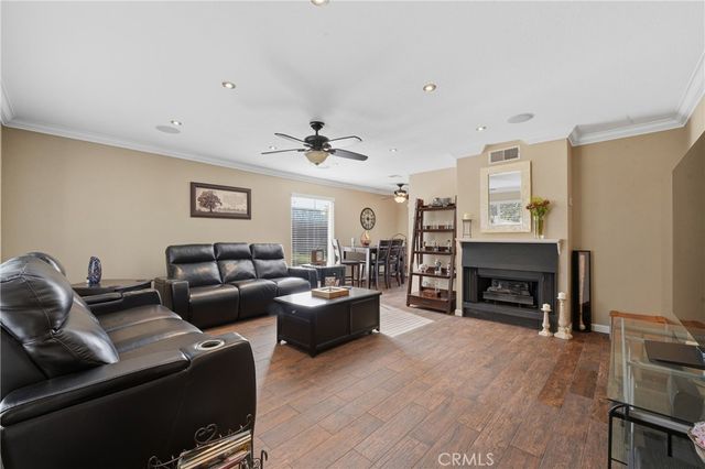 400 S Flower 99, Orange, CA 92868