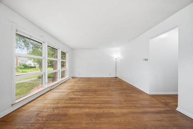 1413 Evergreen Road, Homewood, IL 60430