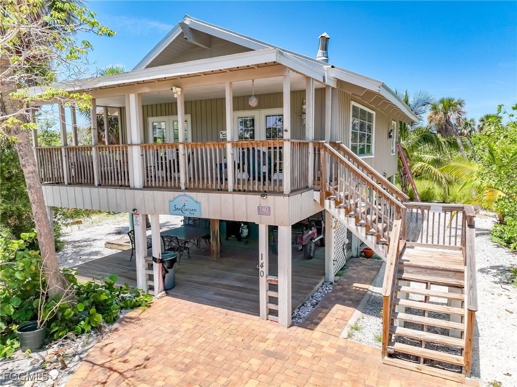 140 Mourning Dove DR, Upper Captiva, FL 33924