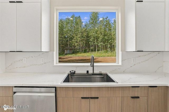 6000 E Menke Circle, Wasilla, AK 99654