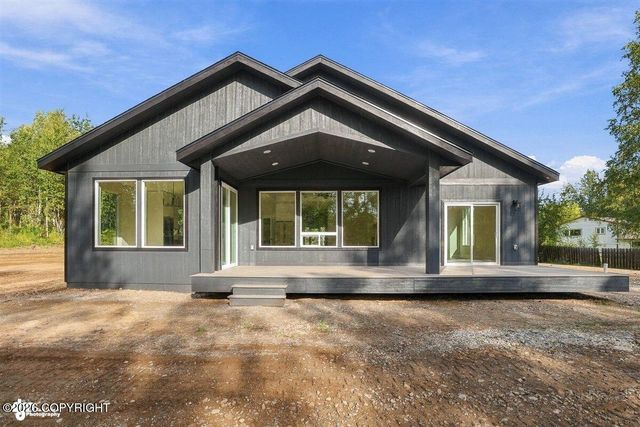 6000 E Menke Circle, Wasilla, AK 99654
