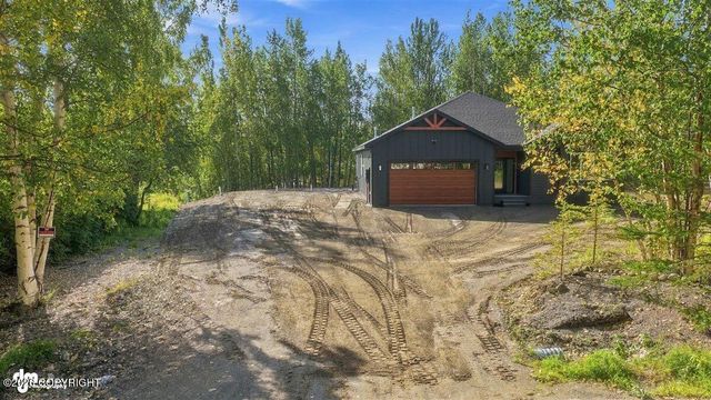 6000 E Menke Circle, Wasilla, AK 99654