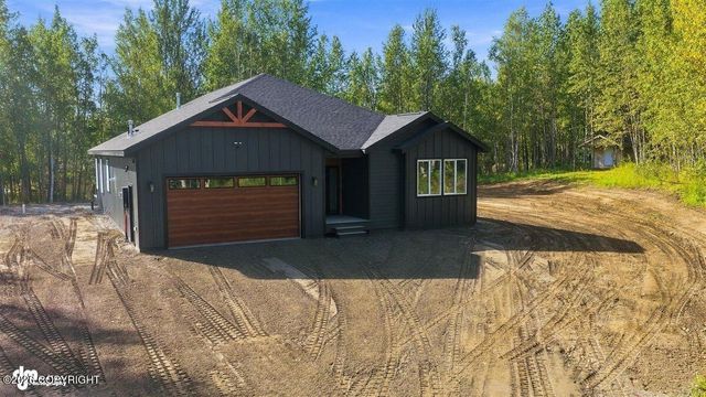 6000 E Menke Circle, Wasilla, AK 99654