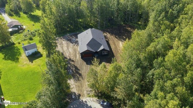 6000 E Menke Circle, Wasilla, AK 99654