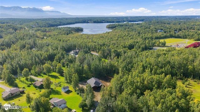 6000 E Menke Circle, Wasilla, AK 99654