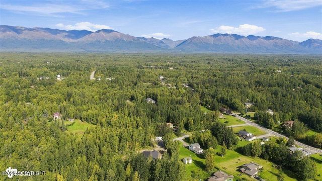 6000 E Menke Circle, Wasilla, AK 99654