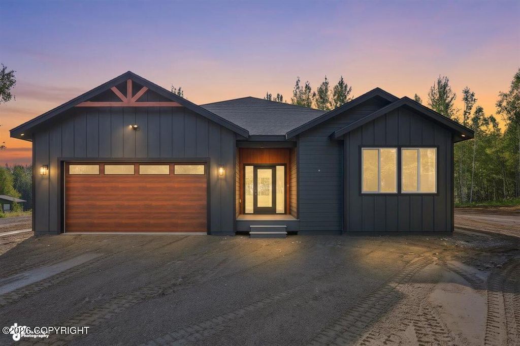 6000 E Menke Circle, Wasilla, AK 99654