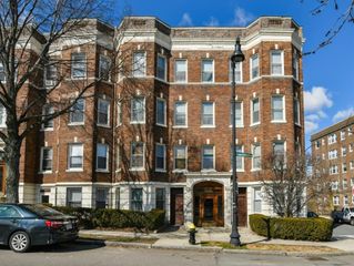 1625 Commonwealth Ave 21, Boston, MA 02135