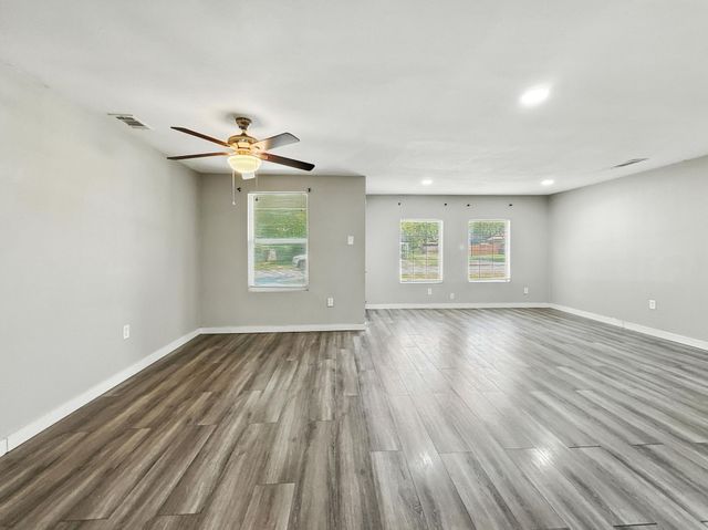 3901 Oneal Street, Greenville, TX 75401