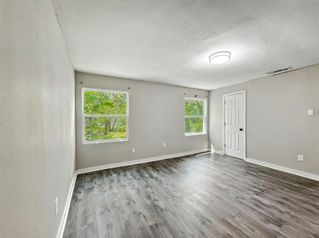 3901 Oneal Street, Greenville, TX 75401