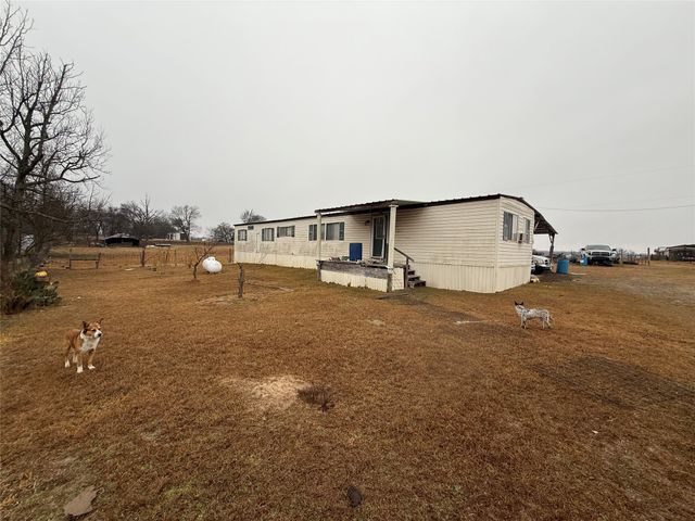 505 County Road 1442, Yantis, TX 75497