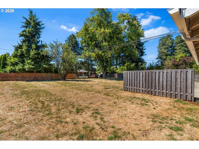 116 S Fredericksburg Way, Vancouver, WA 98664