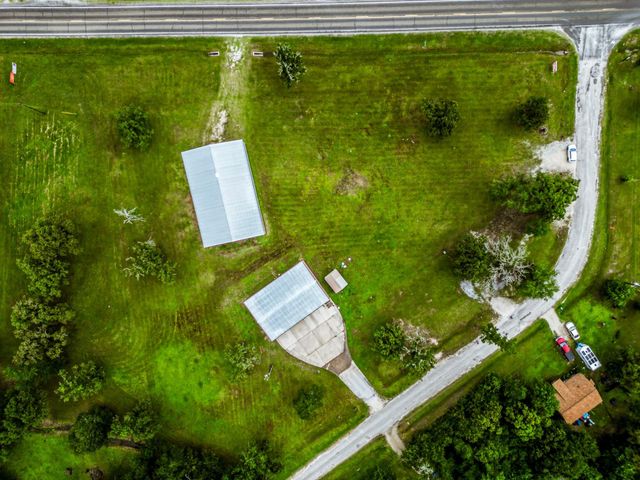 1827 State Highway 75 N, Huntsville, TX 77320