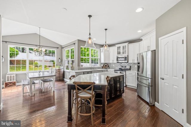 4002 WEDGE CT, Mount Airy, MD 21771