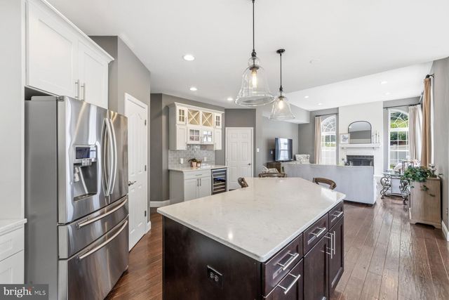 4002 WEDGE CT, Mount Airy, MD 21771