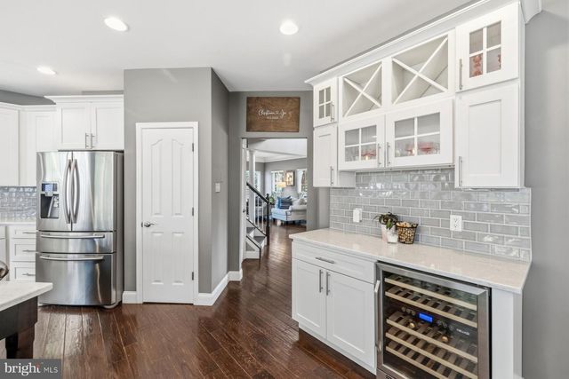 4002 WEDGE CT, Mount Airy, MD 21771