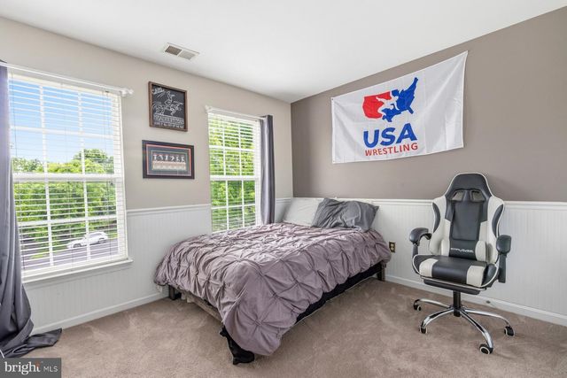 4002 WEDGE CT, Mount Airy, MD 21771