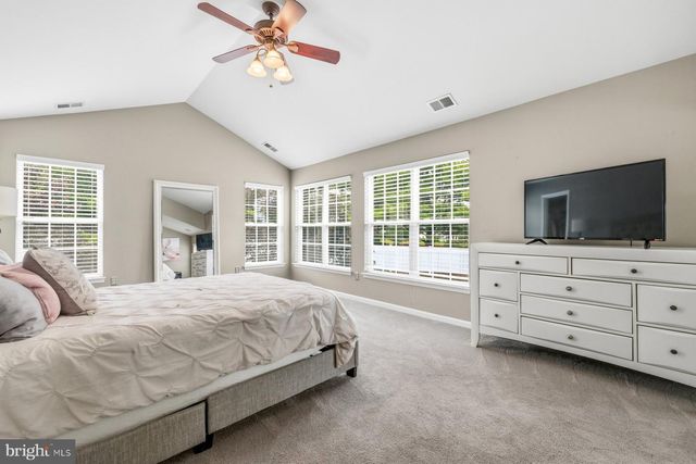 4002 WEDGE CT, Mount Airy, MD 21771