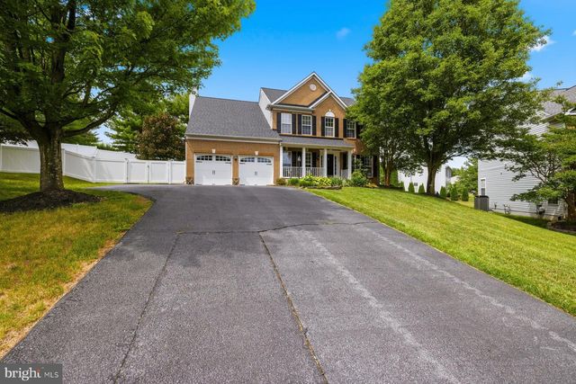 4002 WEDGE CT, Mount Airy, MD 21771